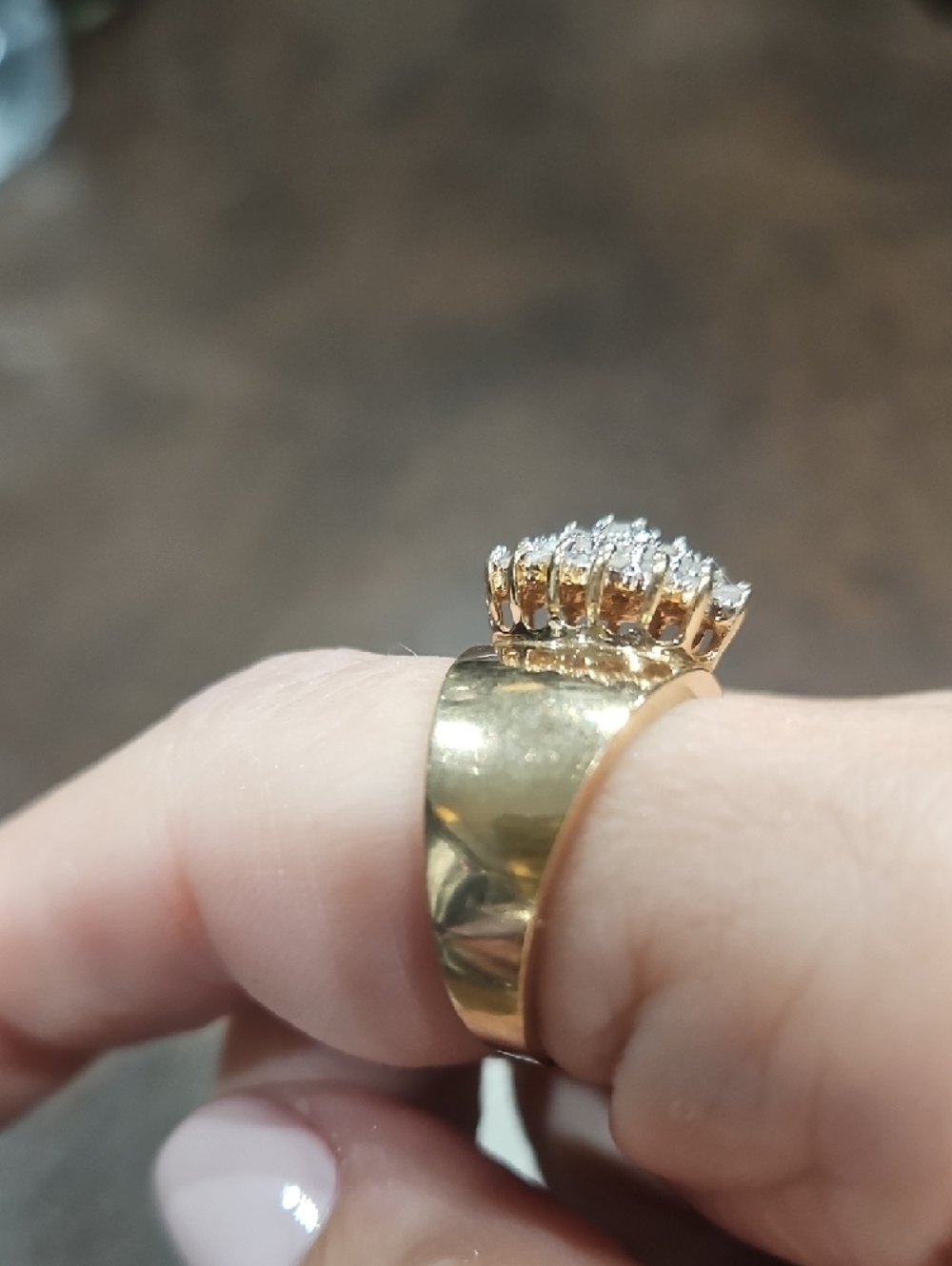 Gold Floral Cluster Diamond Ring - Elegant Women's Jewelry - Picture 3 of 6
